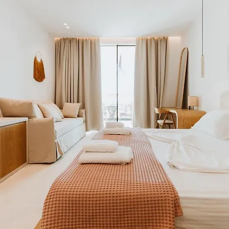 Abonora Drymades 4*
