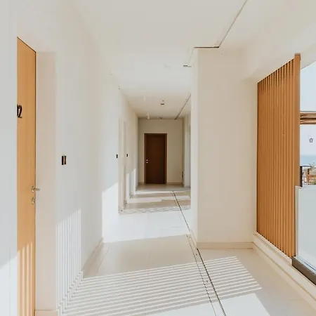 Abonora Drymades 酒店 4*