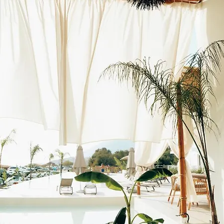 Abonora Drymades Hotel Dhërmi