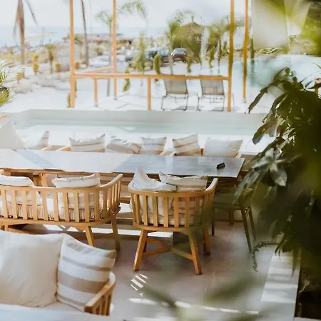 Abonora Drymades Hotel Dhërmi